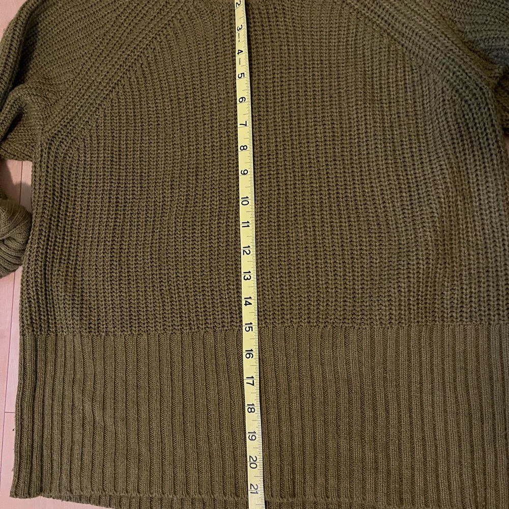 Universal Thread Chunky Knit Sweater - Picture 4 of 6